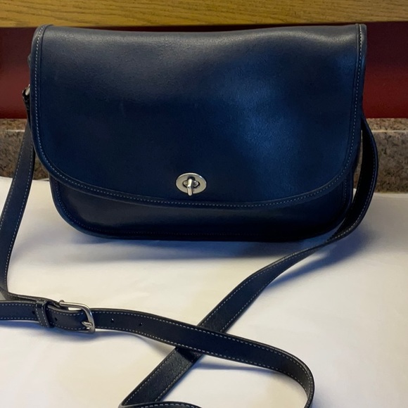 Coach Bags Vintage Coach Navy Leather City Bag Crossbody 979 Poshmark